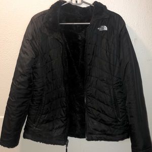 REVERSABLE NORTHFACE JACKET SO WARM